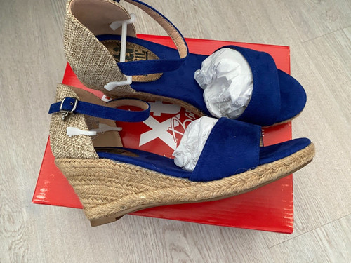 Chaussures sandales talons - chaussures,