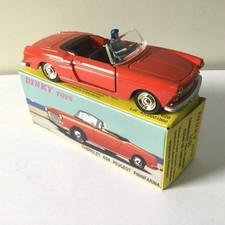 Dinky Toys 528 - PEUGEOT 404