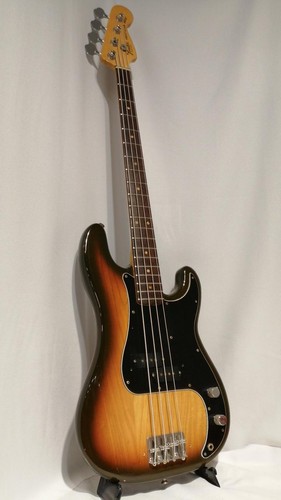 Guitare basse électrique