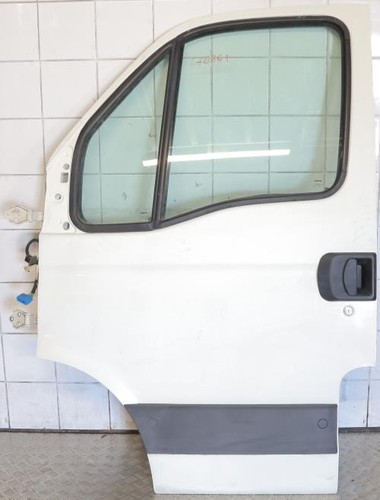 Porte avant gauche - , daily