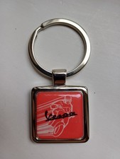 Porte clé en métal  Vespa