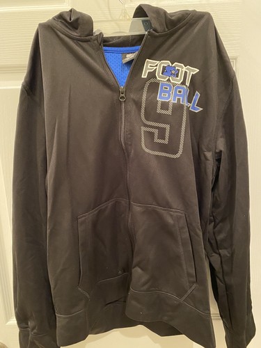 Preowned boys size18 starter - ,,