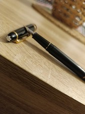 Stylo plume Montblanc Meisterstuck numéro 146 plume or 18k/750