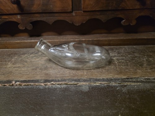 Ancien biberon nourricier - , en
