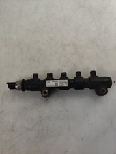 Rampe injection PEUGEOT