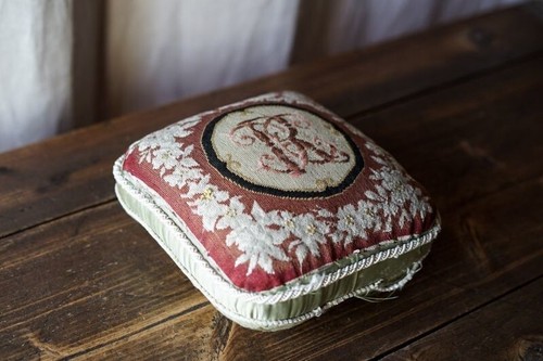 Coussin ancien aiguilles - ancien,