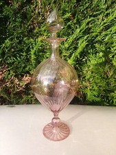 Rare grand flacon à parfum en verre à facettes soufflé provenance de MURANO.