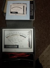 Multimètre METRIX VX213B