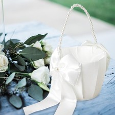 Panier de mariage avec nœud