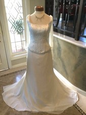 Nwt pronovias narbona - pronovias,