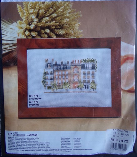Ancien kit broderie point - §,
