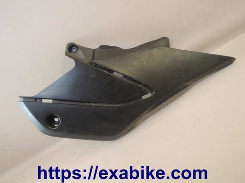 Cache lateral droit - cache,