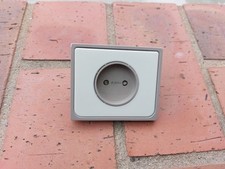 Arnould 1001 Prise 2 pôles