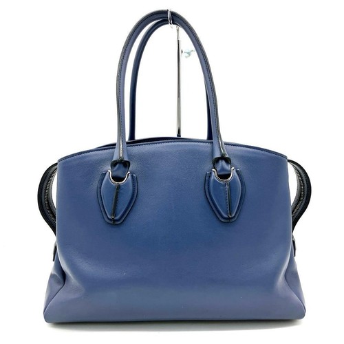 Tod bag styling - d, à