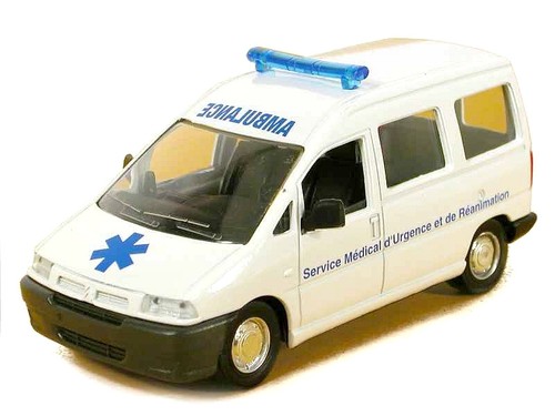 Citroën jumpy ambulance - citroën,