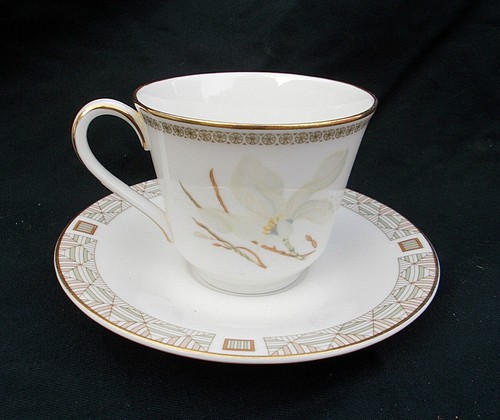 Royal doulton blanc nil - royal, tasse