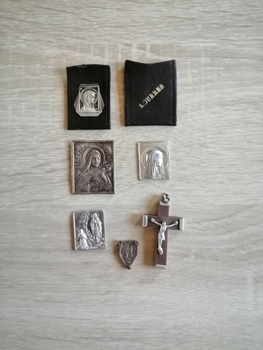 Insignes religieux - religieux,