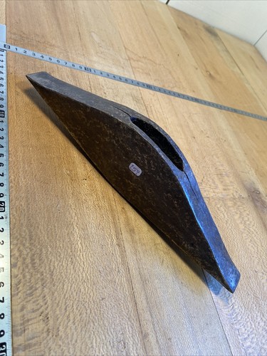 252 old tool outil - 252,