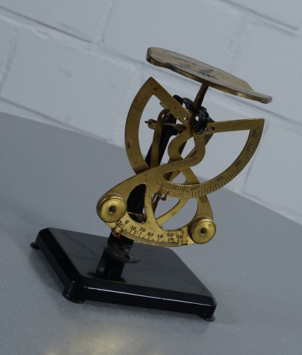Ancienne balance columbus - ancienne,