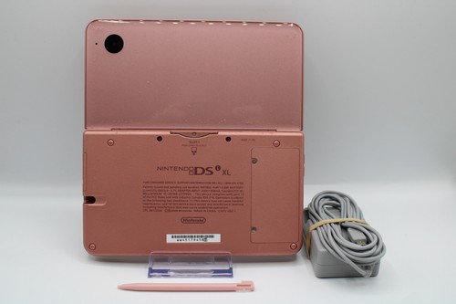 Refurbished nintendo dsi xl - nintendo,