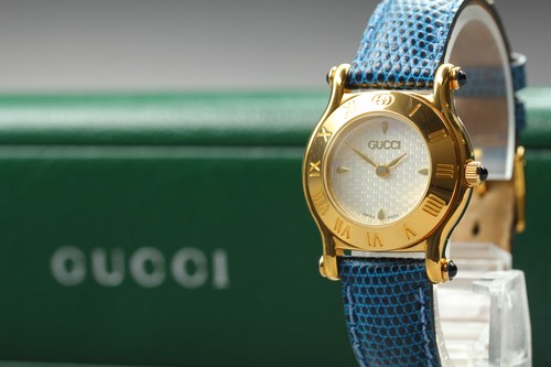 Presque comme neuve - [], montre