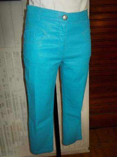 Pantalon court coton enduit