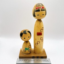 Poupée Kokeshi kimono mère