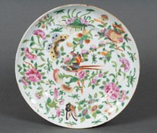 Assiette en porcelaine XIXe