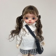 Poupée BJD personnalisée