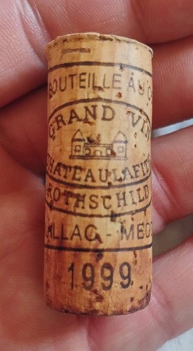 Pauillac bouchon du - -,