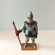 VINTAGE FIGURINE STARLUX