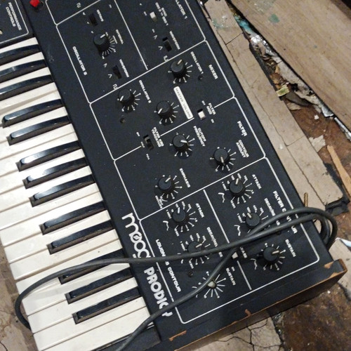 Moog prodigy key analog - moog, 32-key