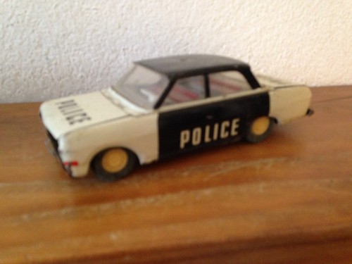 Ancienne voiture police