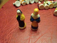 2 Fèves La Crèche Femmes TTB