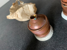 Une Douille E27  en Laiton et Collerette Porcelaine pour Lustre suspension lampe