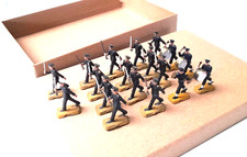 18 Soldats starlux 30 mm