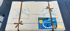 Parure de drap ancien brodé
