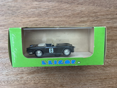 Triumph tr5 décapotée coupe - triumph,