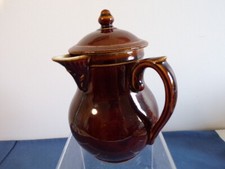 PICHET A LAIT COUVERT EN