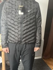 Veste Nike noire Therma Fit