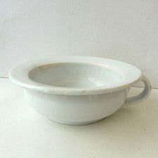 TRES ANCIEN POT DE CHAMBRE