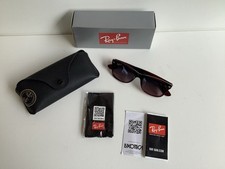Ray-Ban RB2132 Modèle 843-77