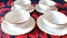 4 Tasses et sous tasses à