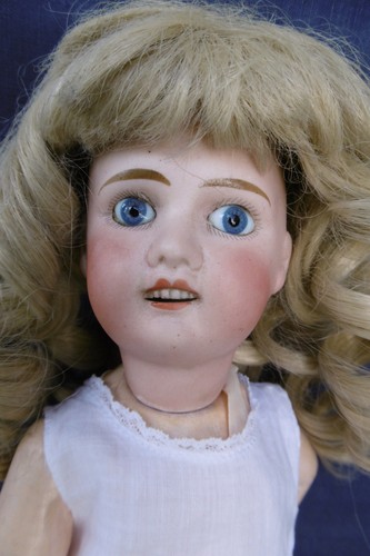 Poupee ancienne liane - ancienne, "liane