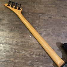 Basse électrique FERNANDES