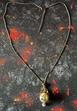 NEUF TRÈS BEAU COLLIER