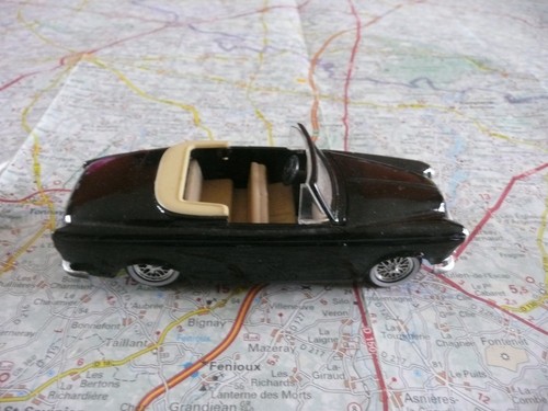 Peugeot 403 cabriolet noire - peugeot,