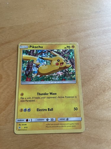 Pokemon pikachu card - pokemon,