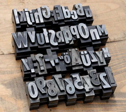 Alphabet caracteres plomb - caracteres,
