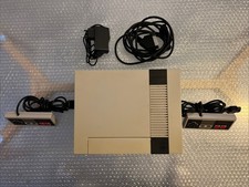 Console Nintendo NES  BON ETAT +++ COMPLETE  2 MANETTES 